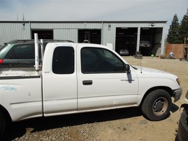 1999 Toyota Tacoma White Extended Cab 2.4L AT 2WD #Z23298